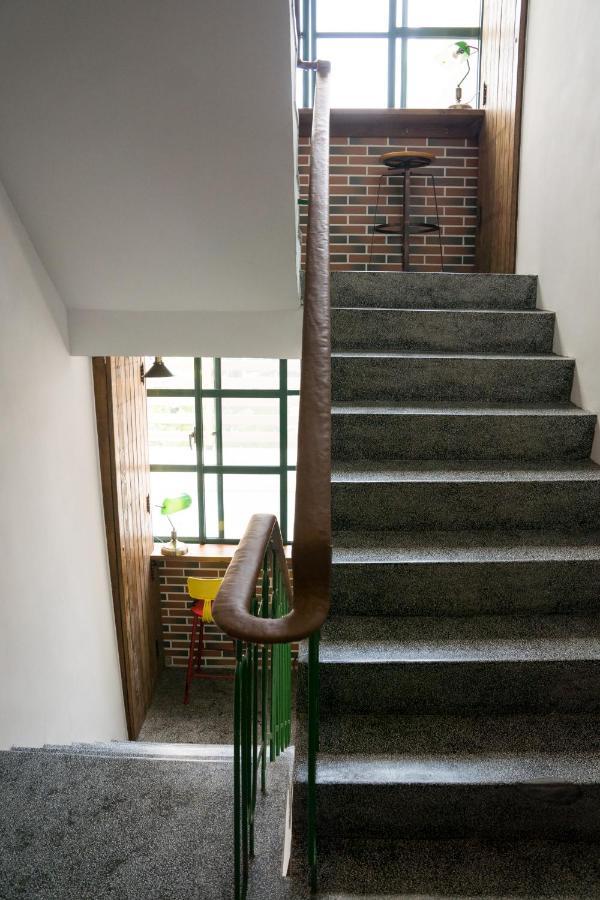 Loft Wo Design Inn Tainan Eksteriør billede