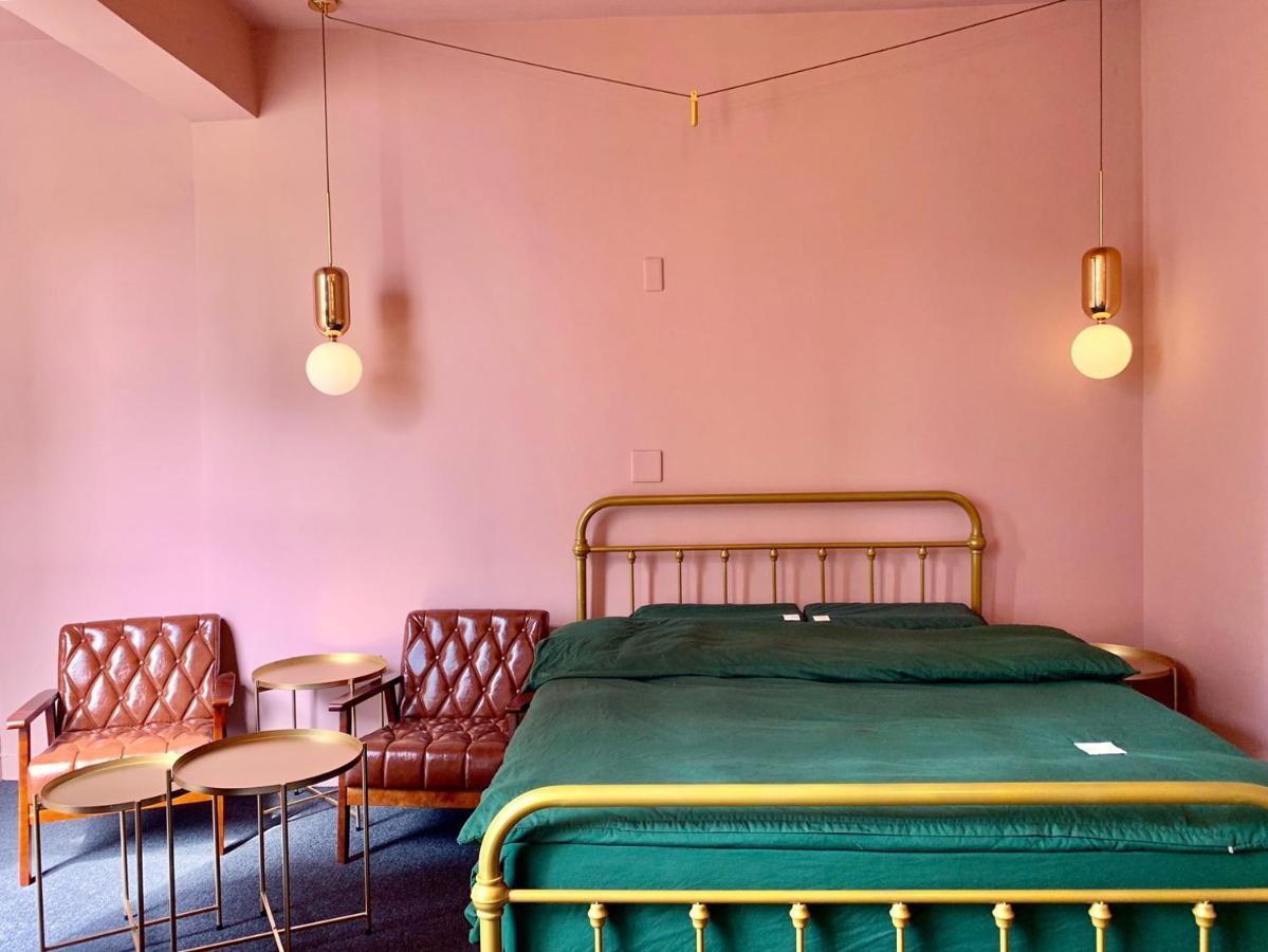 Loft Wo Design Inn Tainan Eksteriør billede