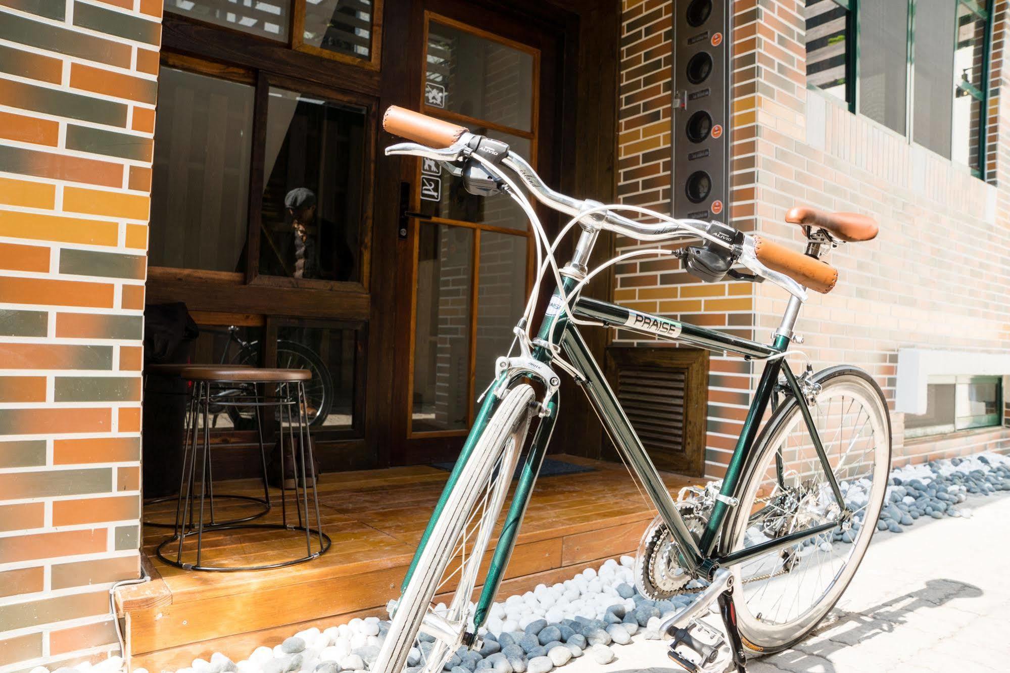 Loft Wo Design Inn Tainan Eksteriør billede